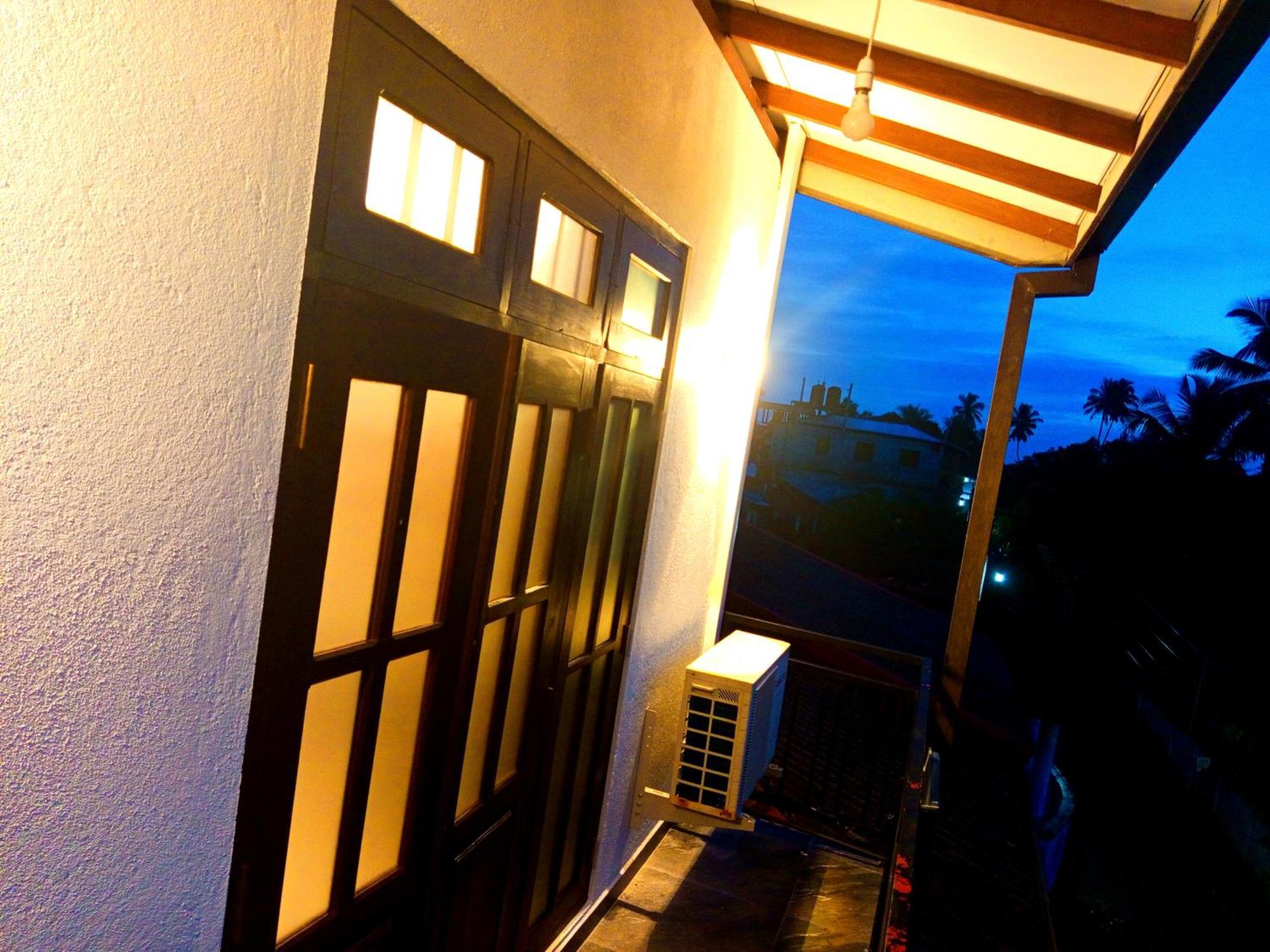 Olu Bunk Dickwella Exterior foto